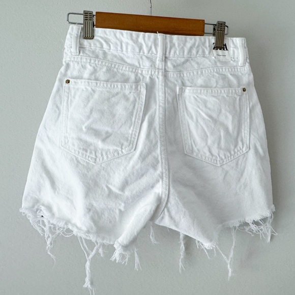 Zara fringed skort shorts XS frayed raw hem in white - Picture 2 of 8